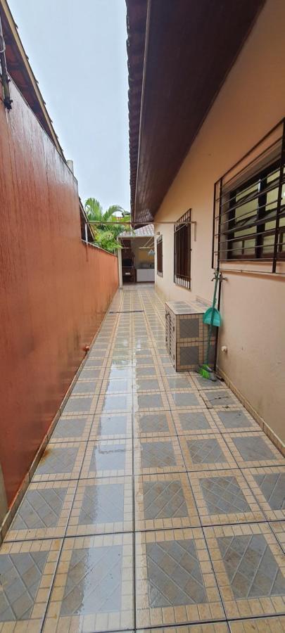 Casa Completa Com Piscina A 300 Metros Do Mar Βίλα Peruíbe Εξωτερικό φωτογραφία