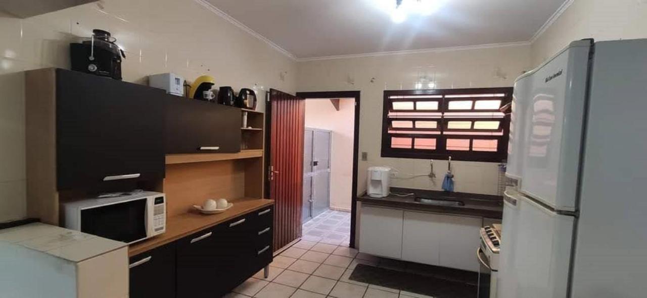 Casa Completa Com Piscina A 300 Metros Do Mar Βίλα Peruíbe Εξωτερικό φωτογραφία