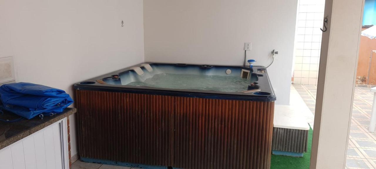 Casa Completa Com Piscina A 300 Metros Do Mar Βίλα Peruíbe Εξωτερικό φωτογραφία